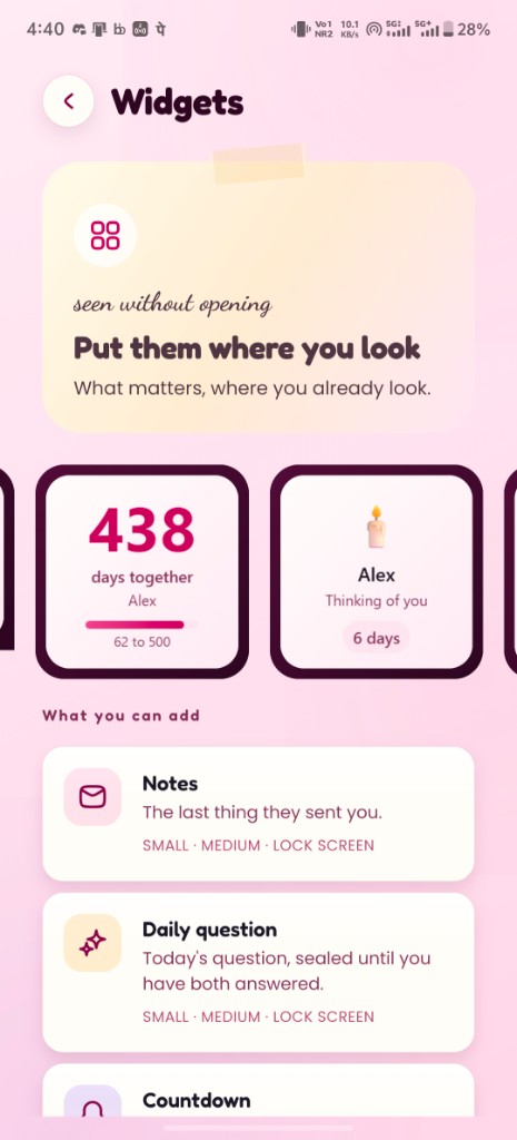 GiftFeels widgets with days together and Thinking of you